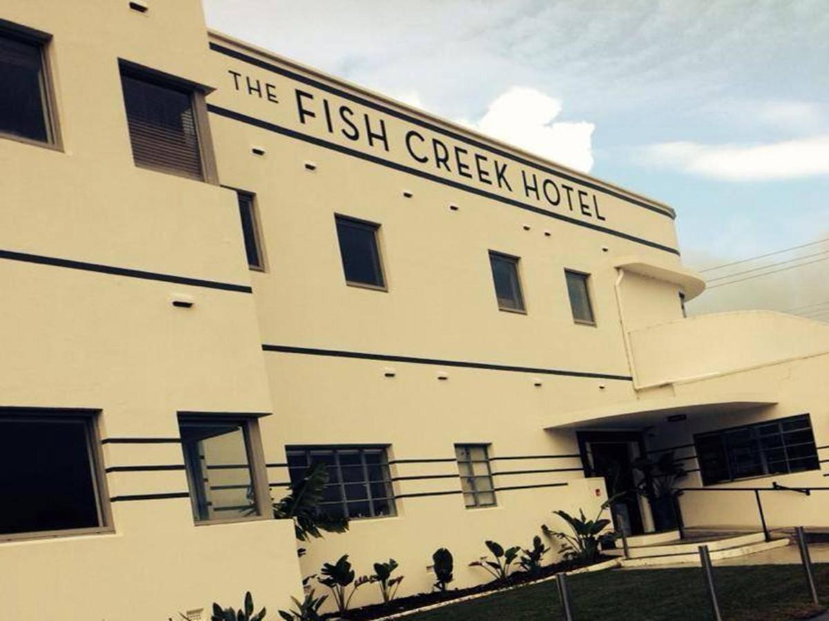 Fish Creek Hotel Exterior photo